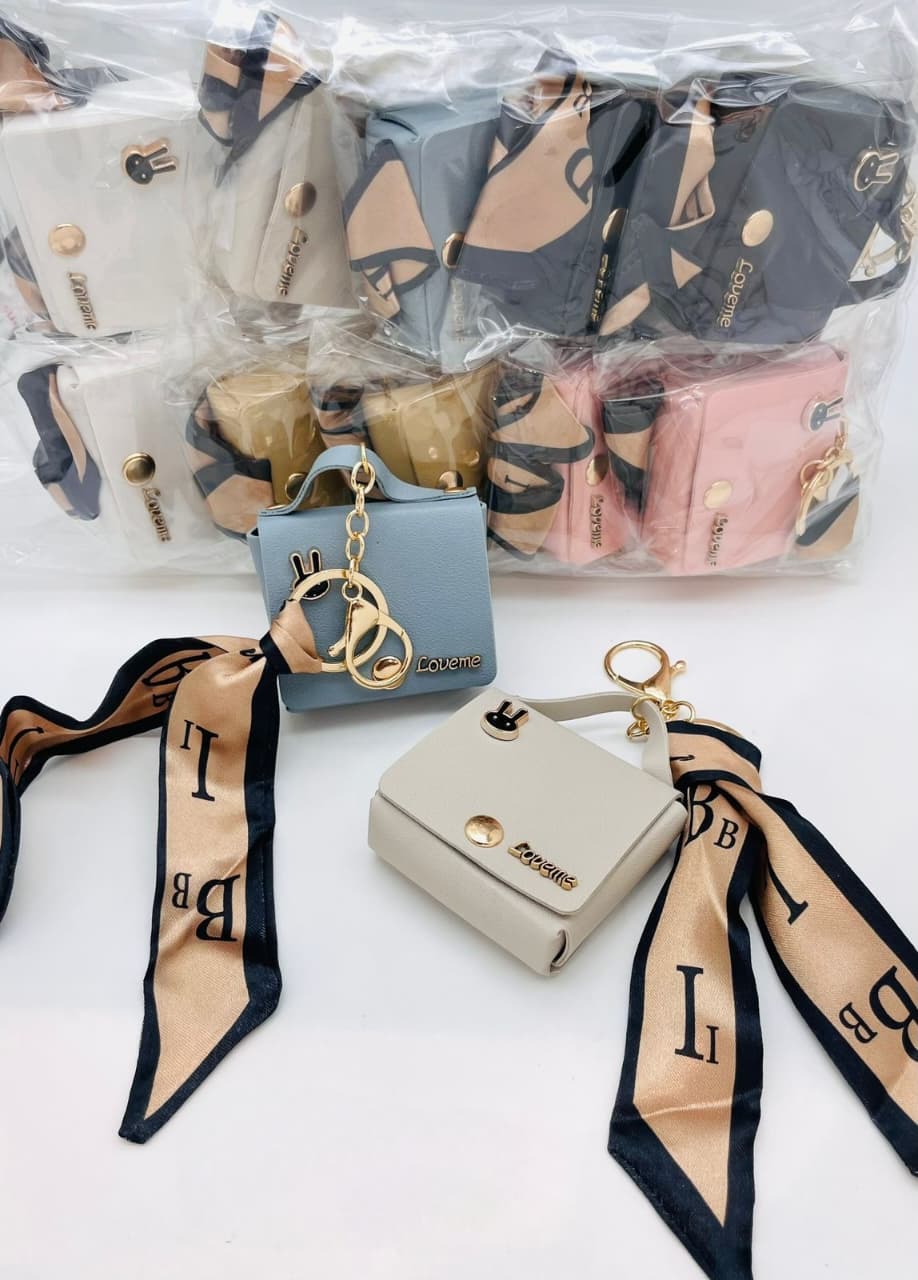 Scarf Luxe Mini Charm