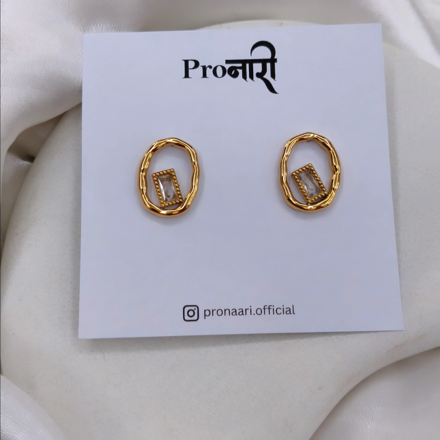 Oval Gem - View 2