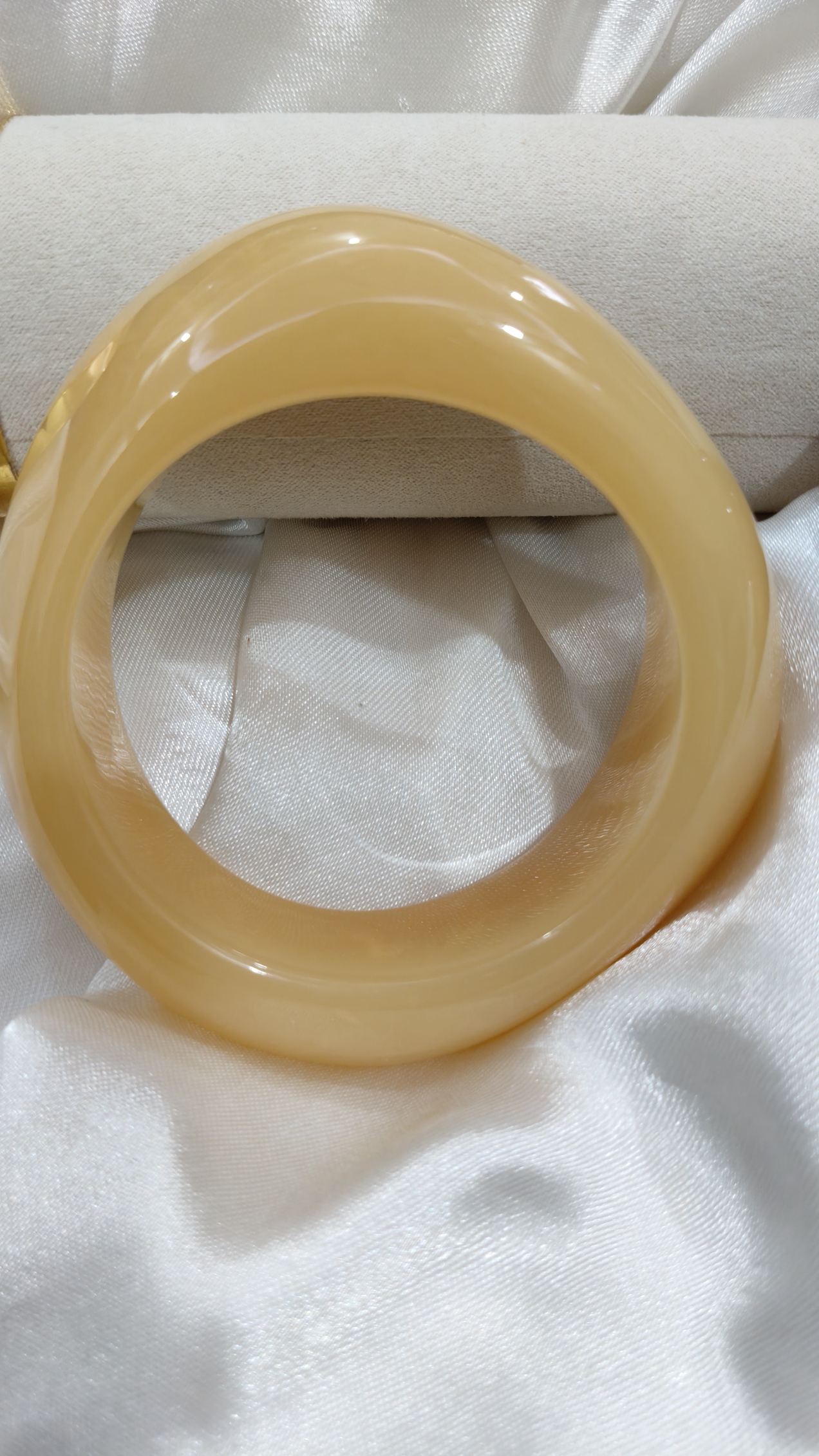 Resin Jade Fire Bracelets - View 2