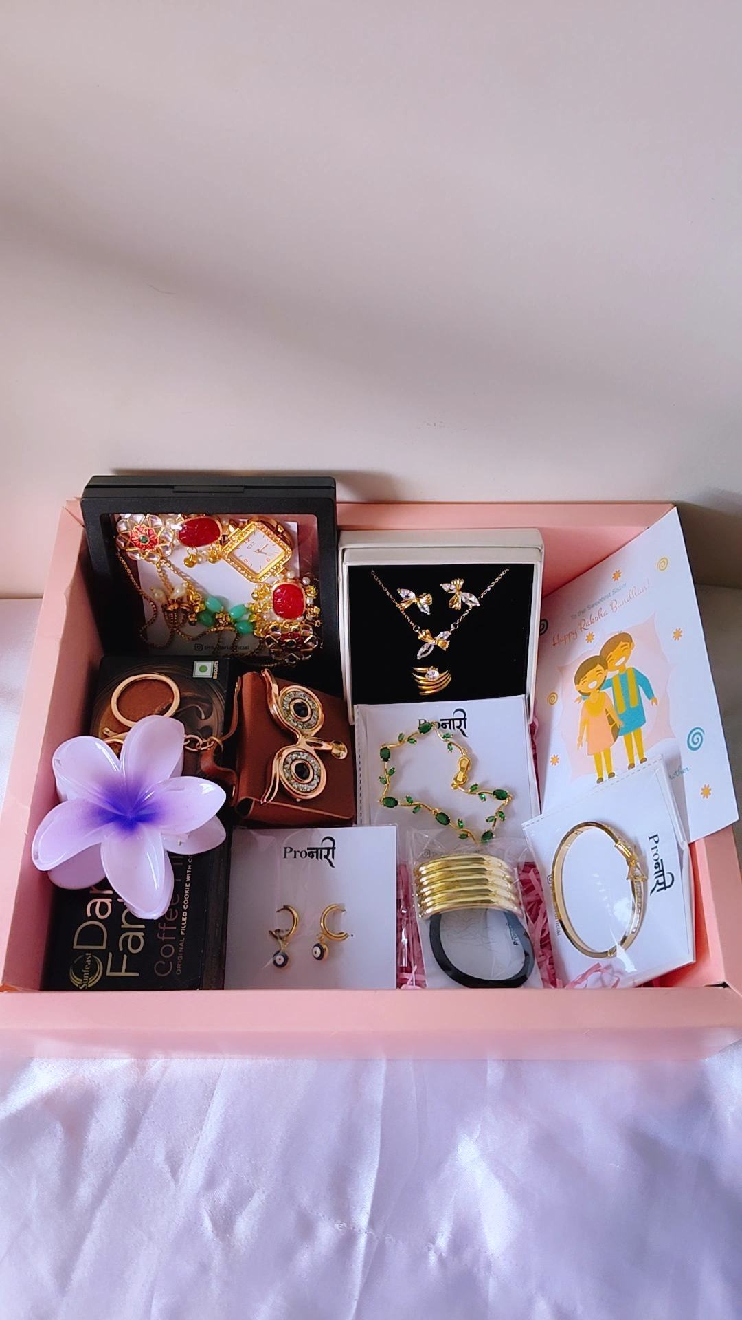 Forever Bond Hamper 