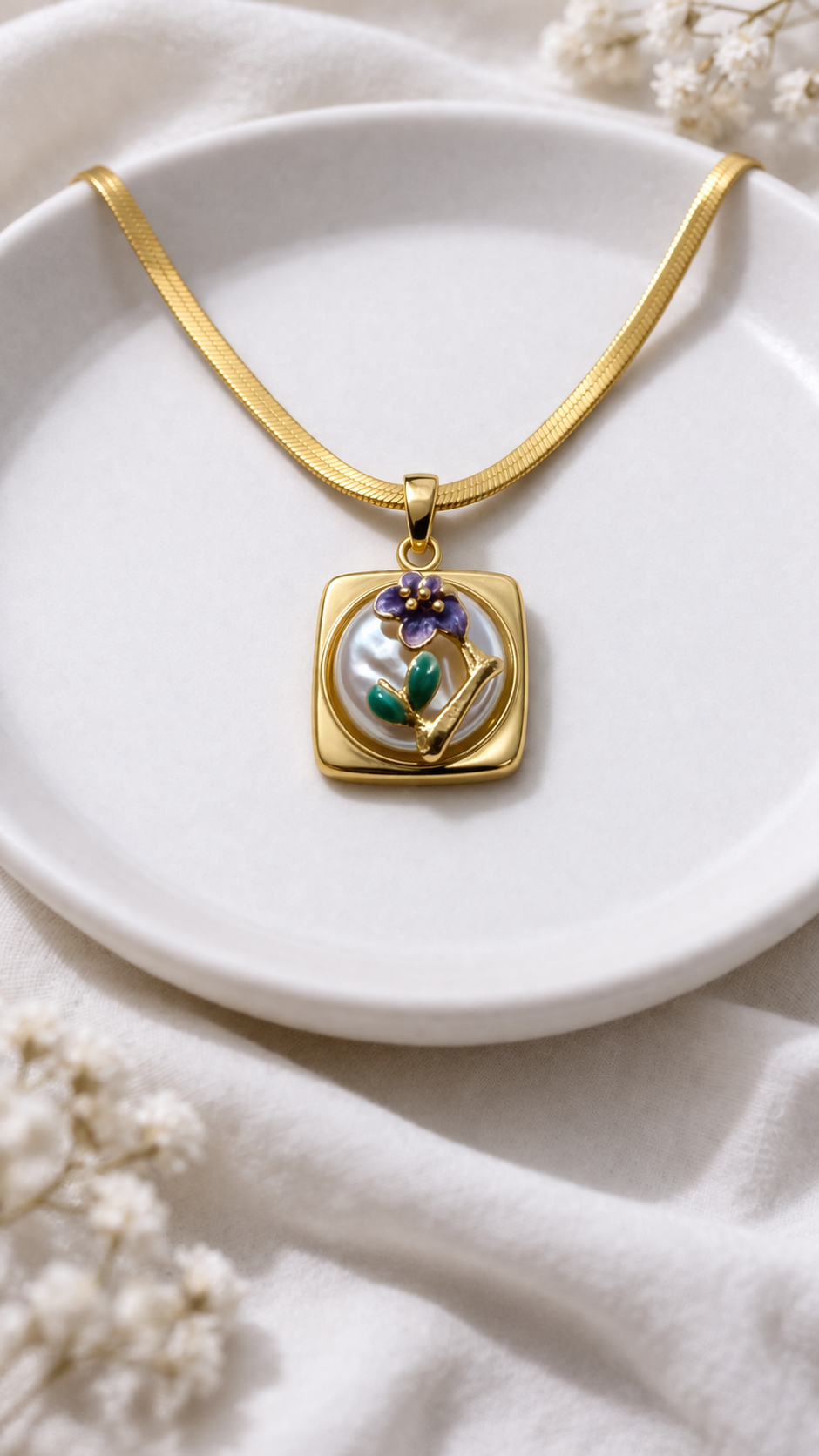 Blossom Pearl 2.0 Frame Pendant 