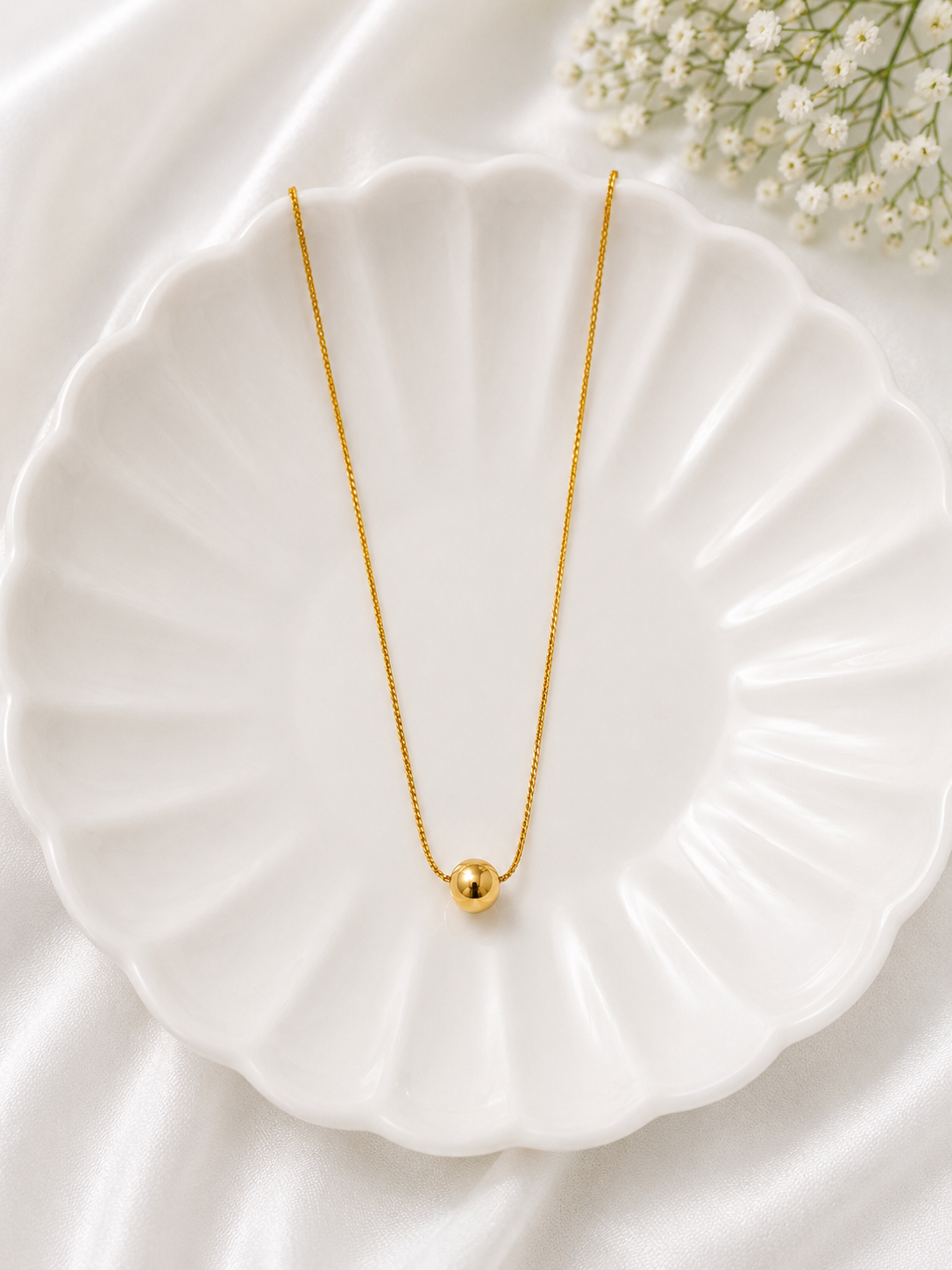 Golden Orbit Pendant 