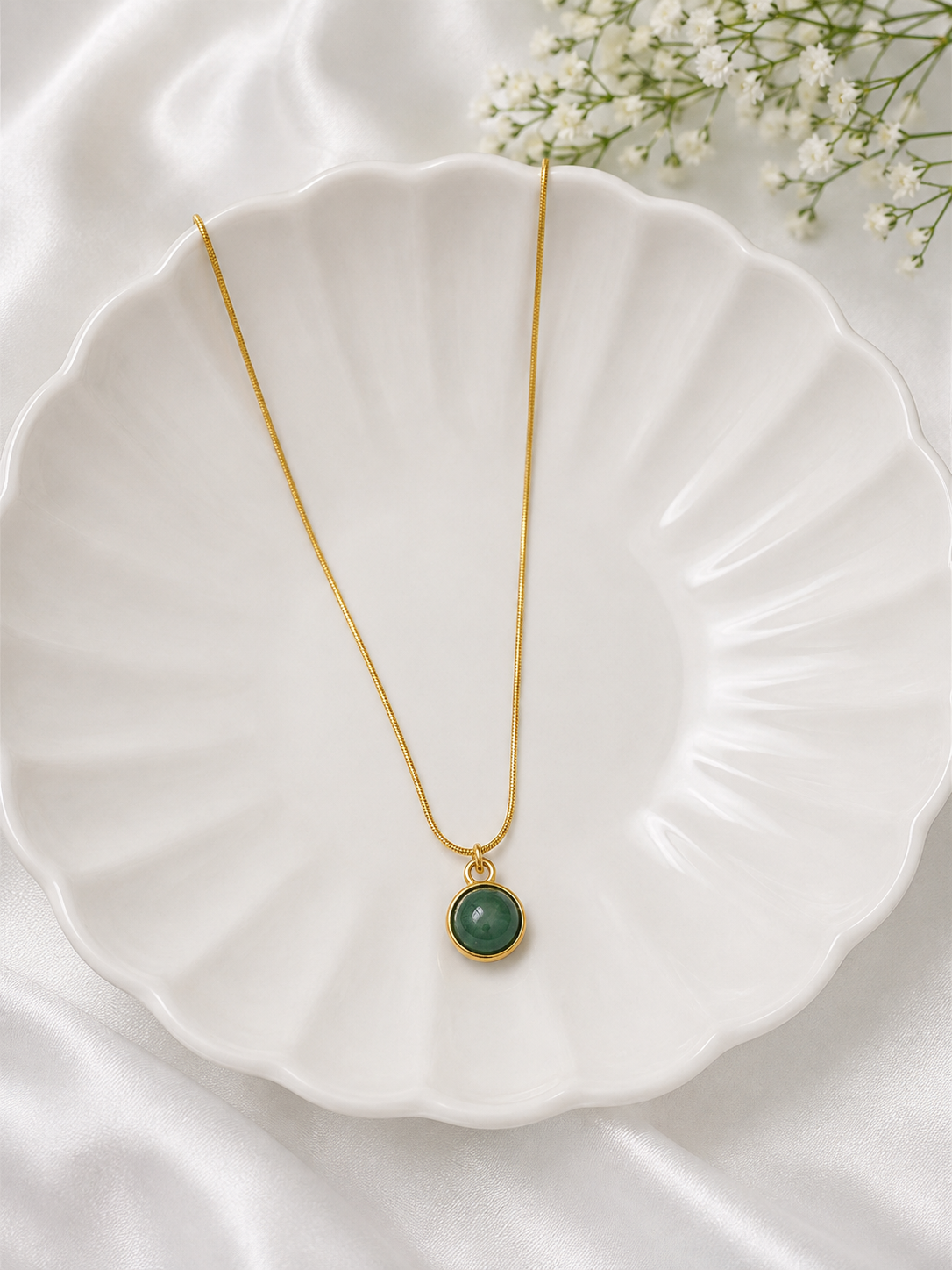 Jade Drop Pendant 