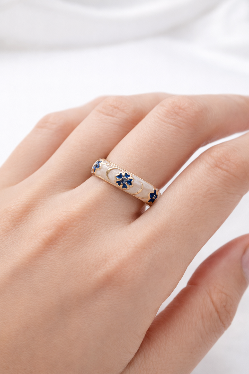 Flore Ring - View 2