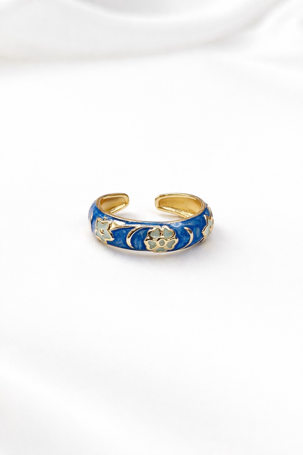 Neelara Ring