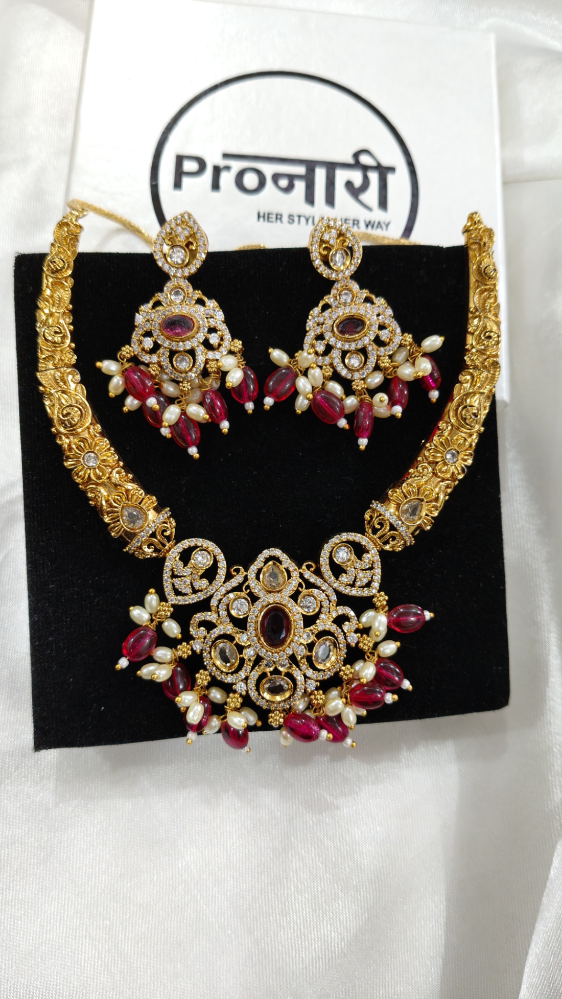 Maharani Spark Set - View 2