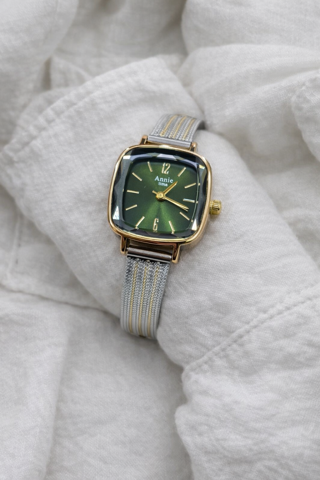 Emerald Hour 