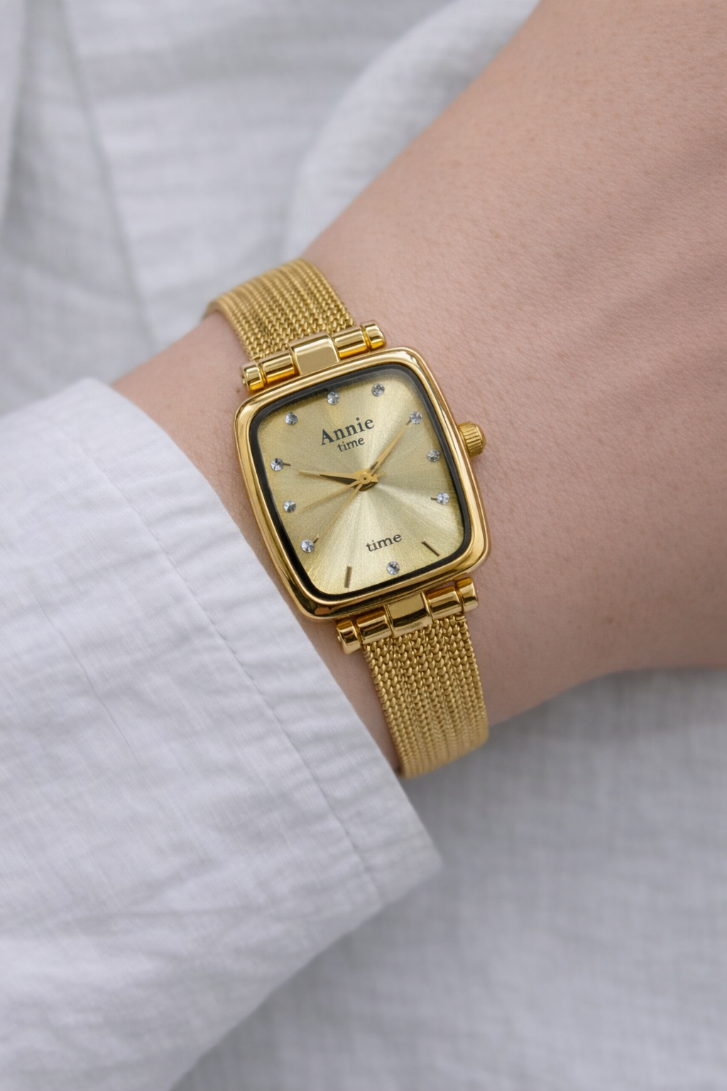 Golden Whisper  - View 2