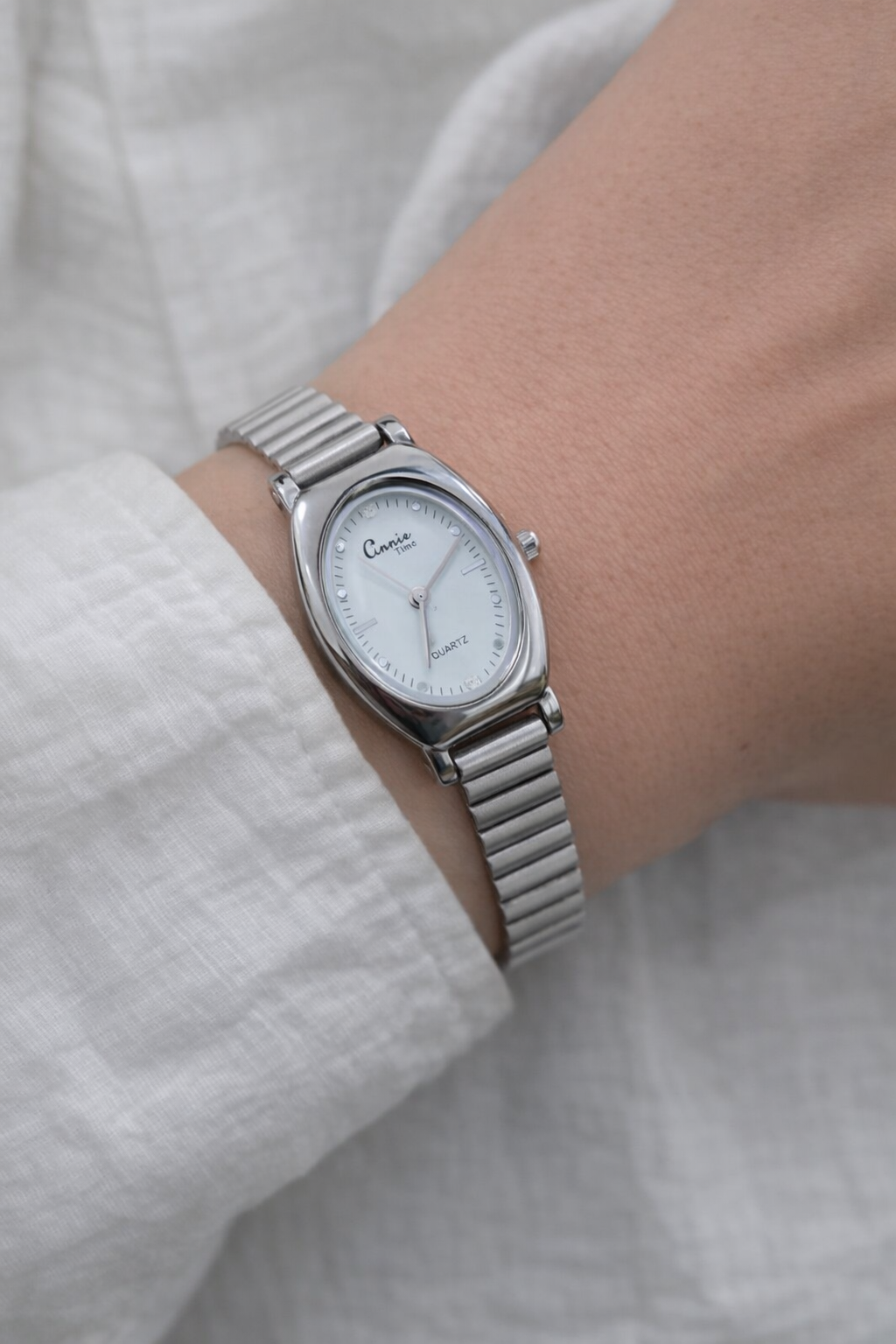 Luna Classic - View 2